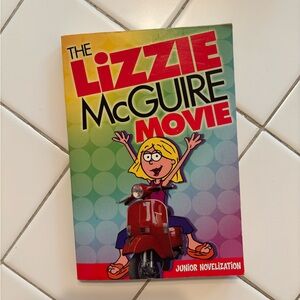 The Lizzie McGuire Movie Junior Novelization chapter book Italy Disney princess